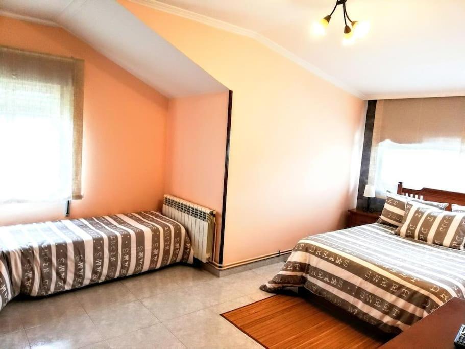 Apartamento En Las Afueras Ribadeo Kültér fotó