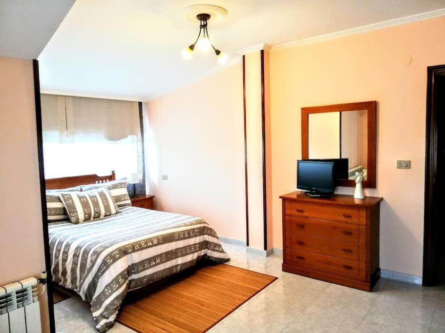 Apartamento En Las Afueras Ribadeo Kültér fotó